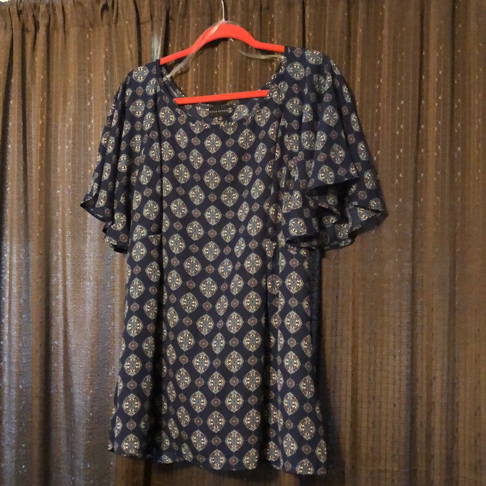 Brand new print top